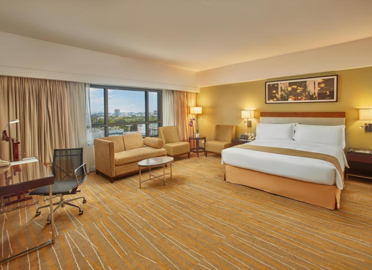 סן פדרו מקאטי Holiday Inn & Suites Makati, An Ihg Hotel מראה חיצוני תמונה